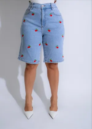 Cherry Pop Short Light Denim