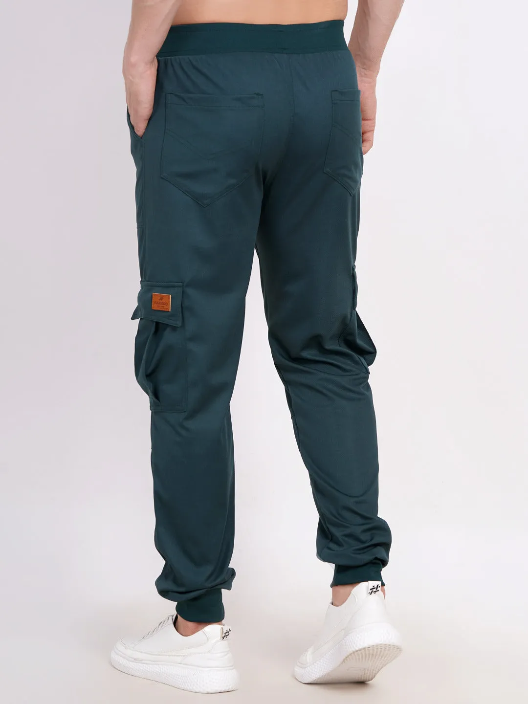 Men's six pocket cargo pants